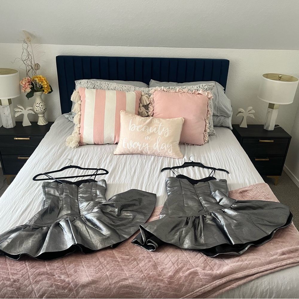 DO+BE Silver Metallic Strapless Mini-dresses in S and M